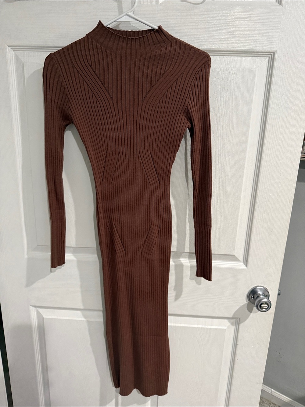 Ribbed Long Sleeve Midi Dress in Brown